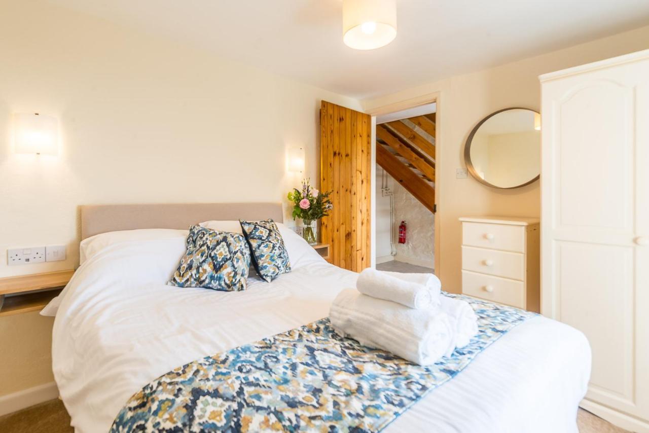 Cargurra Farm Villa Boscastle Exteriör bild