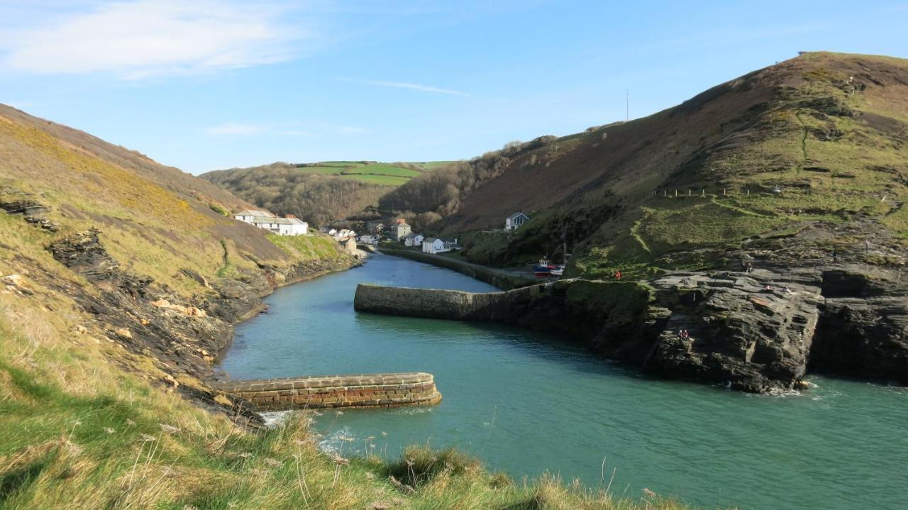 Cargurra Farm Villa Boscastle Exteriör bild